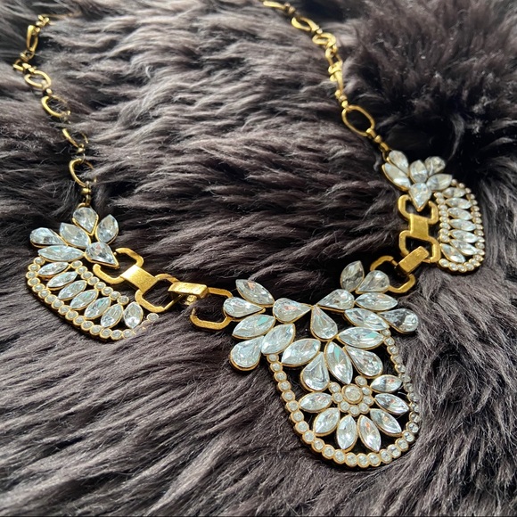 SOLD Beautiful Statement Gold Necklace - Picture 2 of 4